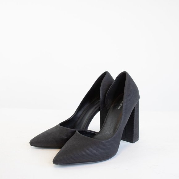Call It Spring Matte Black Block Heels - Picture 1 of 4